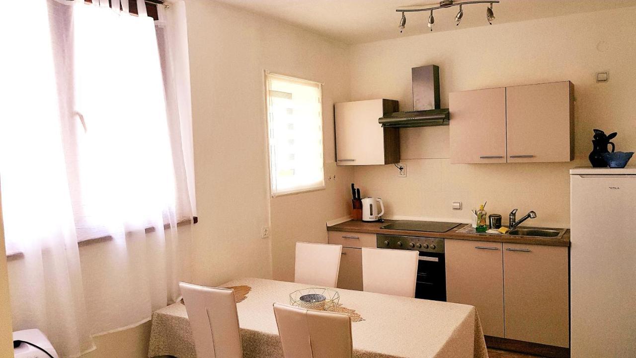 Holiday Apartment Nina , Zadar Old Town ภายนอก รูปภาพ